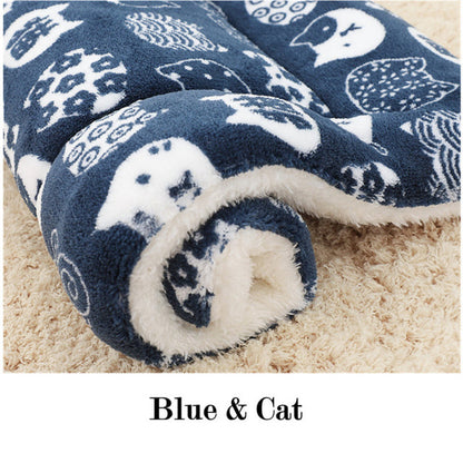 Cozy Soft Flannel Pet Blanket & Bed Mat - Thick Fleece Cushion for Dogs & Cats, Perfect for Home & Sofa!
