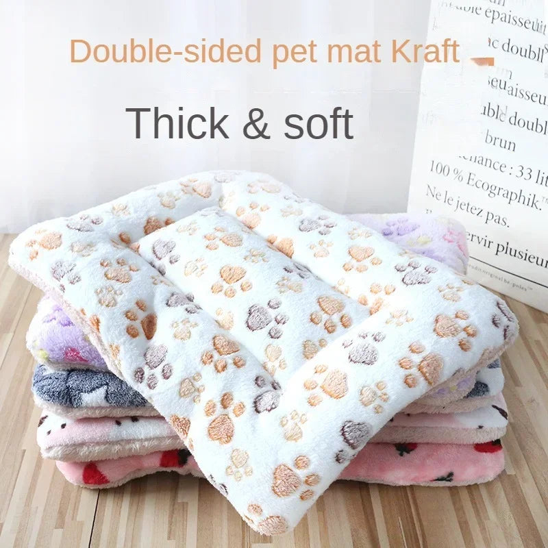 Double-Sided Plush Pet Mat – Warm Cushion for Cats & Small Dogs