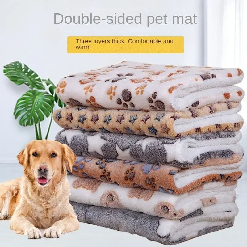 Double-Sided Plush Pet Mat – Warm Cushion for Cats & Small Dogs