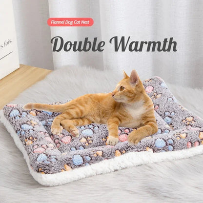 Double-Sided Plush Pet Mat – Warm Cushion for Cats & Small Dogs